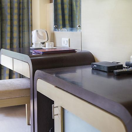 Treebo Archana Residency Thane Room photo