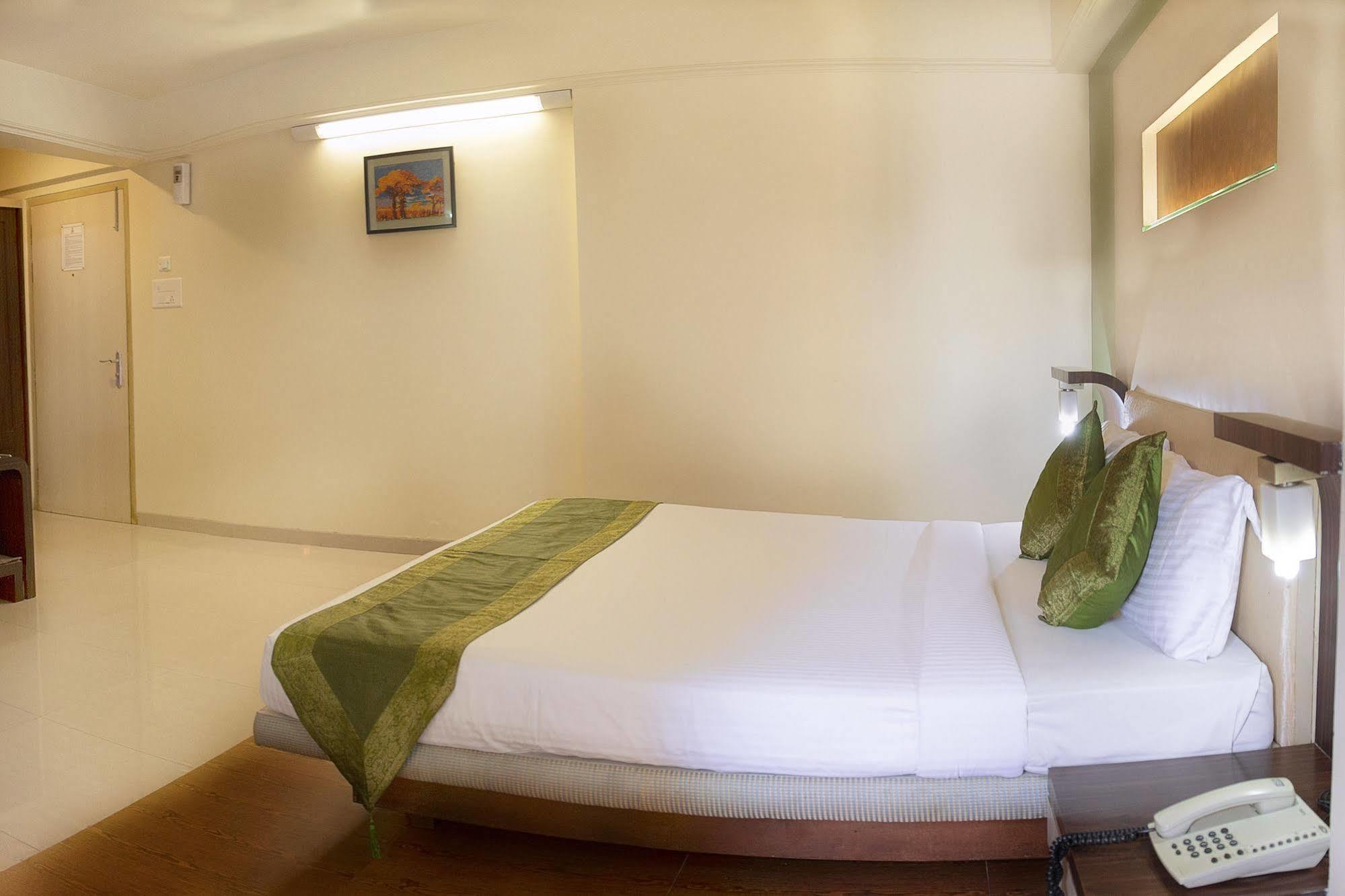 Treebo Archana Residency Thane Exterior photo