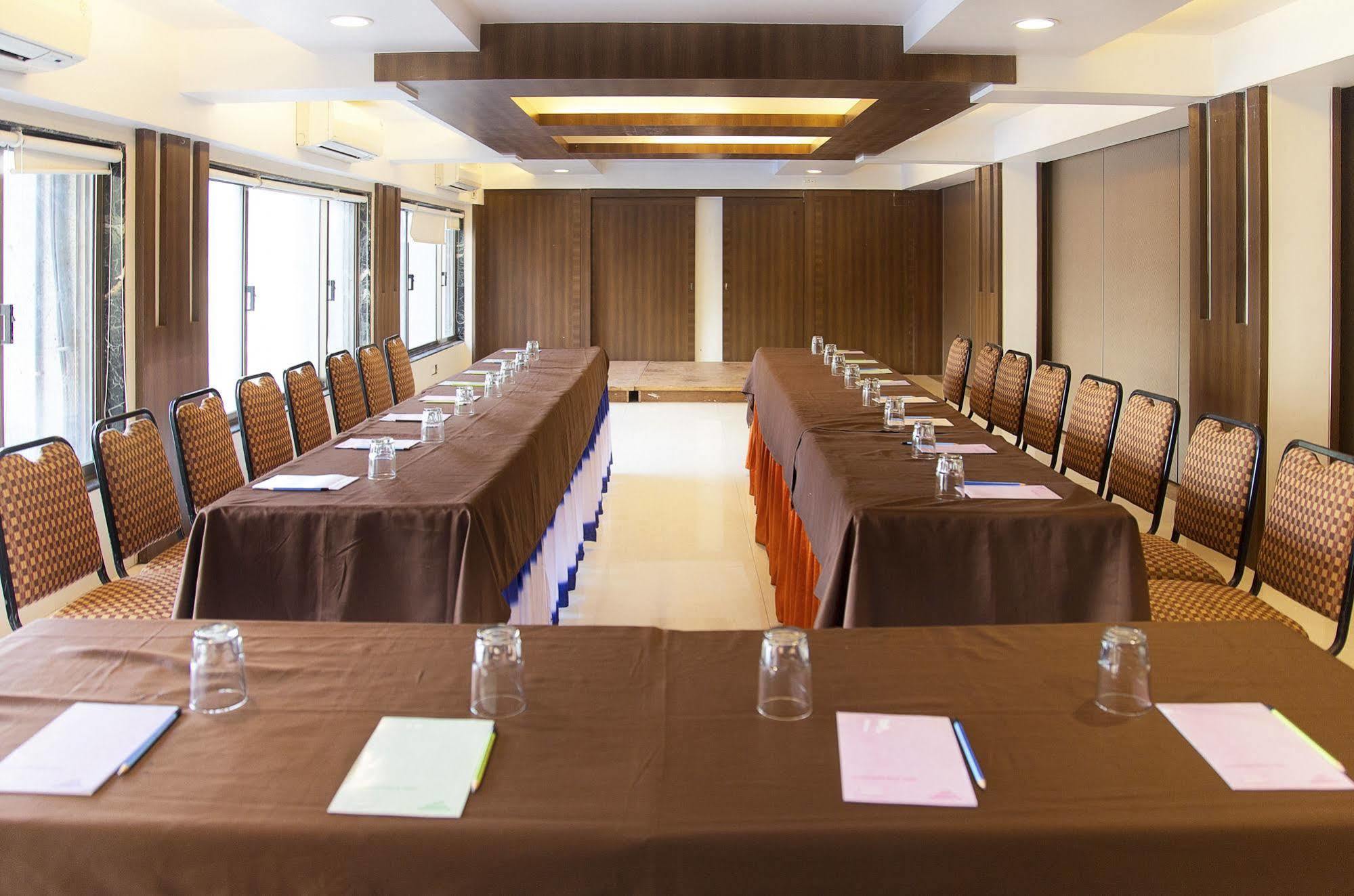 Treebo Archana Residency Thane Exterior photo